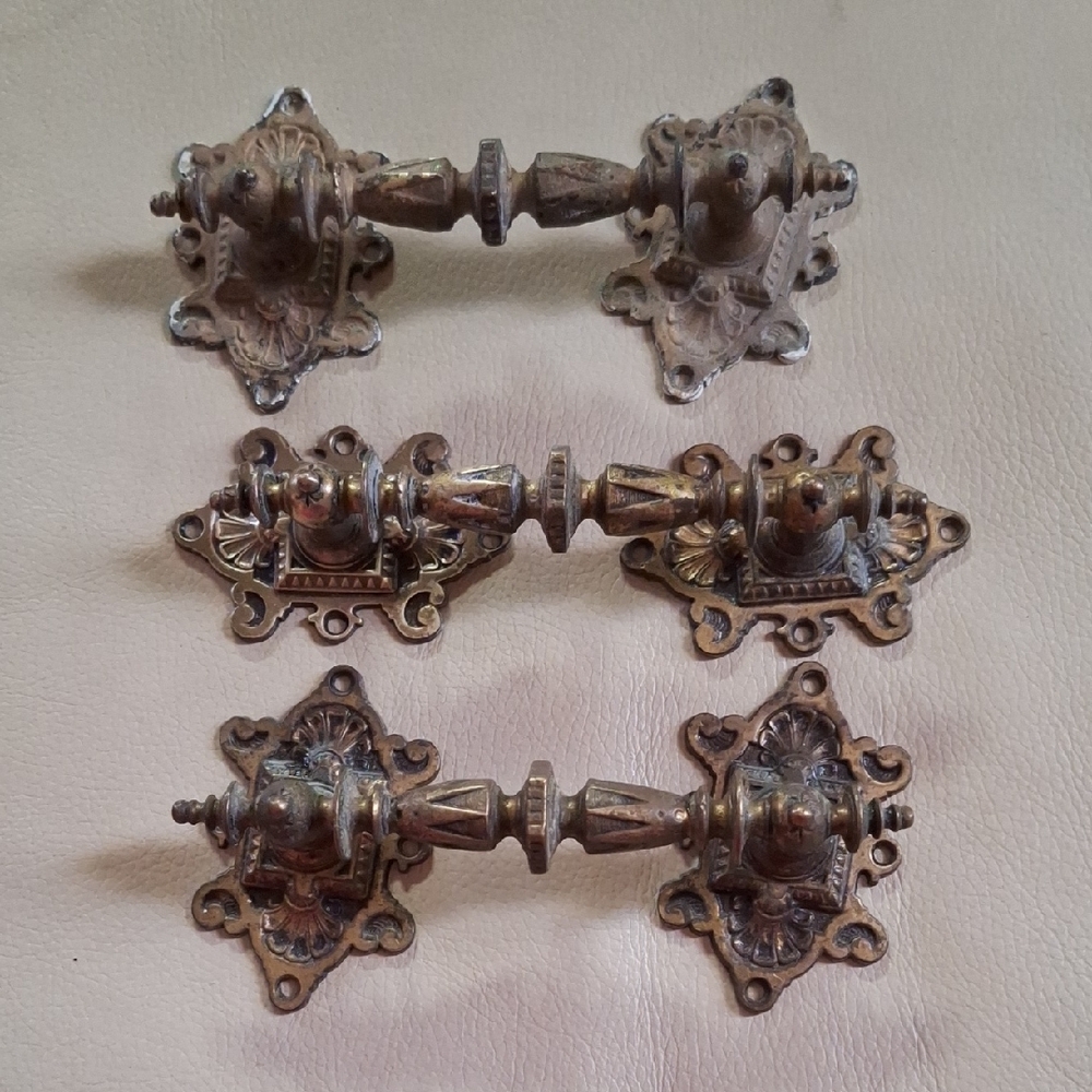 Antique Brass Handle Set